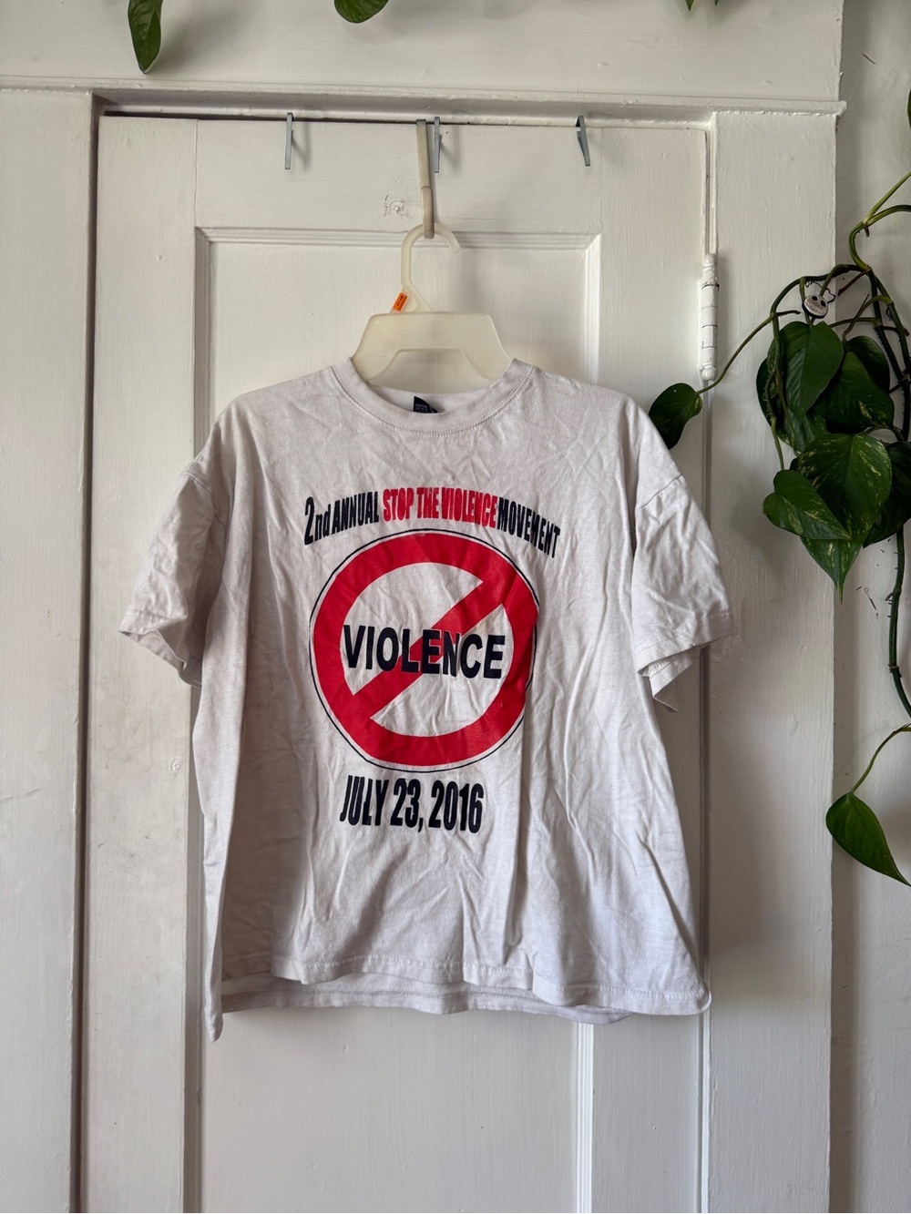 White adult Stop the Violence' Graphic T‑Shirt PERFECT size L #ALLIN top